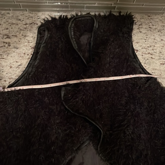 Boutique fur vest - Picture 3 of 3